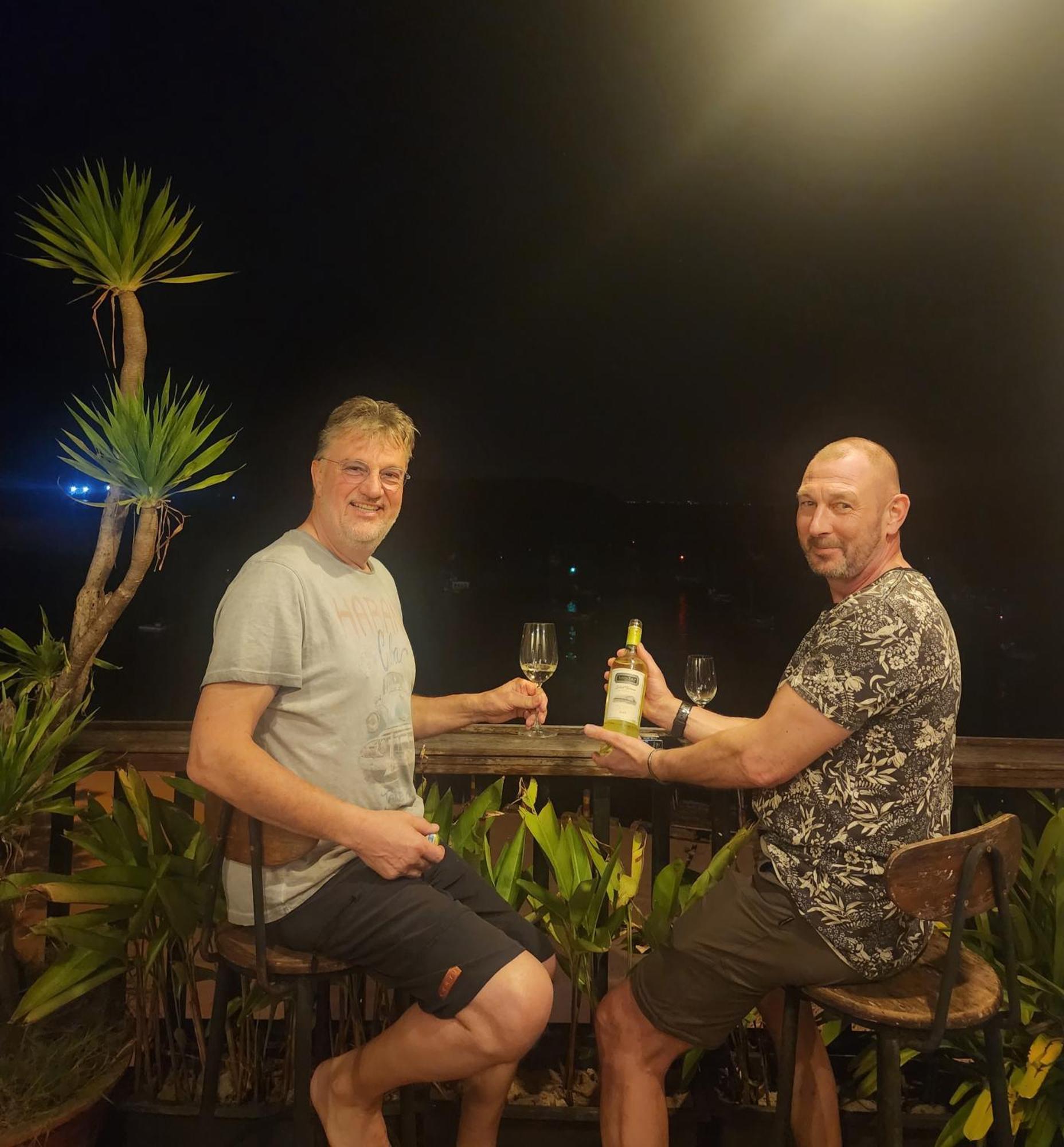 Monkey Homestay & Bar Tân Hiệ Extérieur photo